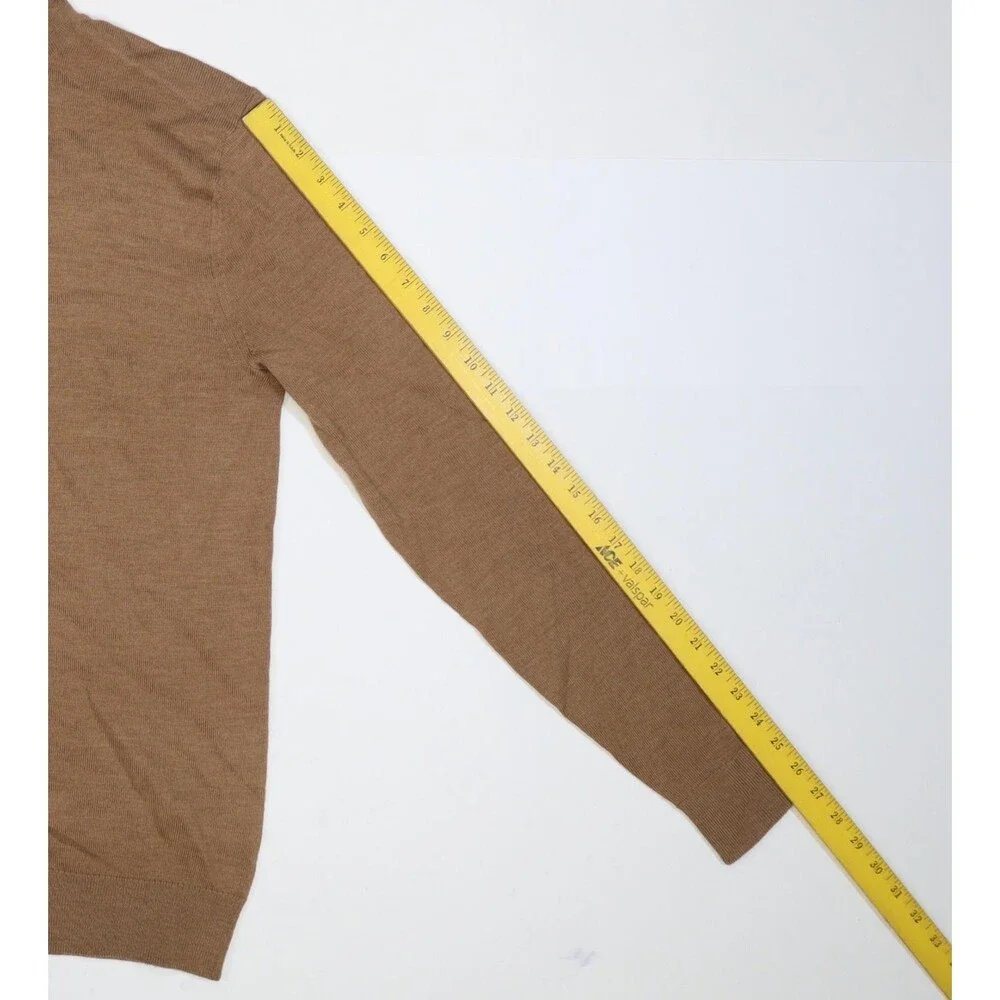 Banana Republic brand banana